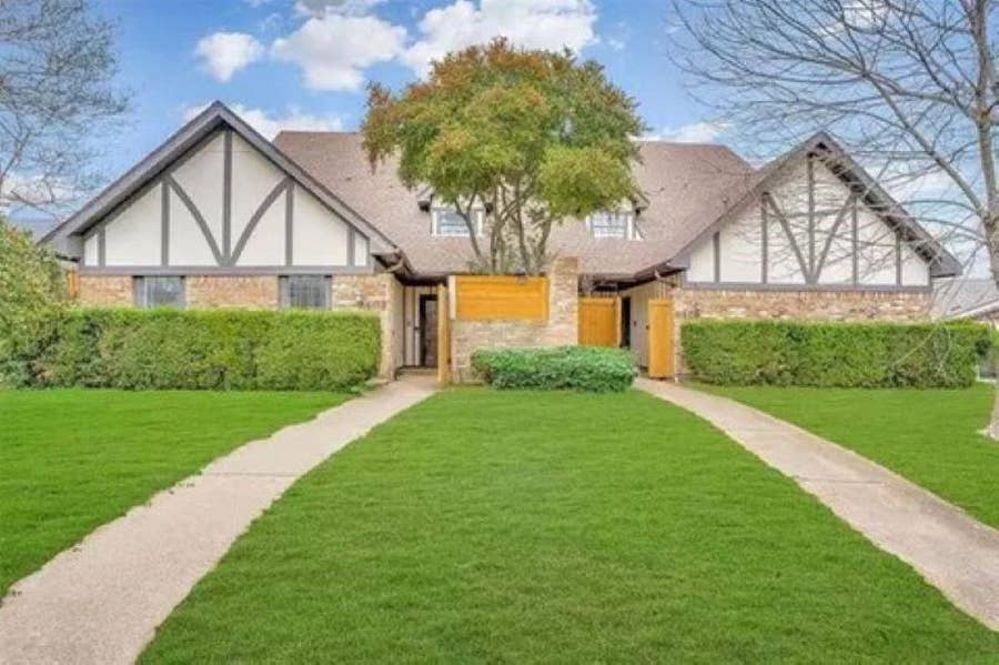 Property photo for 9408 Summerhill Lane, Dallas, TX
