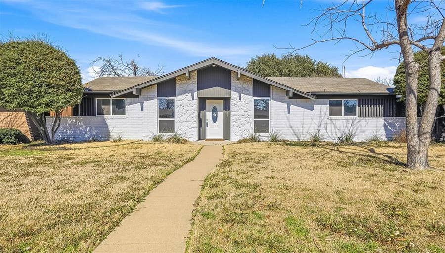 Property photo for 1813 Crockett Street, Garland, TX