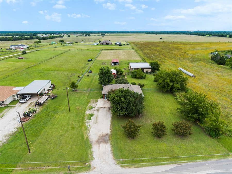 Property photo for 2781 County Road 2134, Caddo Mills, TX