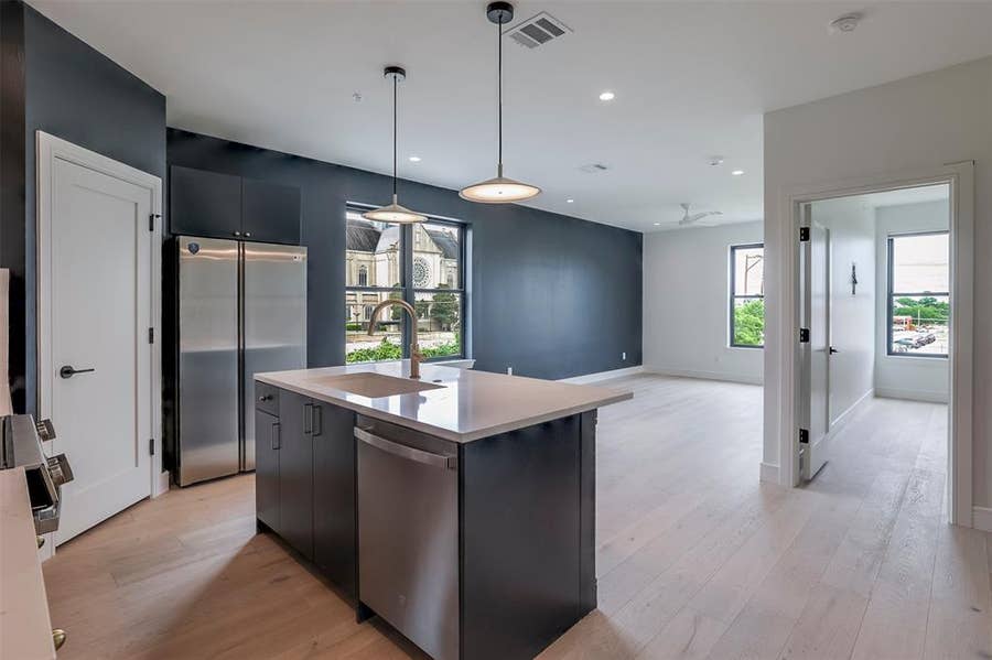 Property photo for 309 W Daggett Avenue, #207, Fort Worth, TX