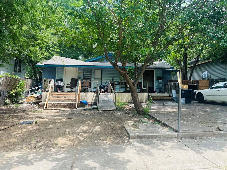 Property photo for 2719 Wilkinson Avenue, Fort Worth, TX