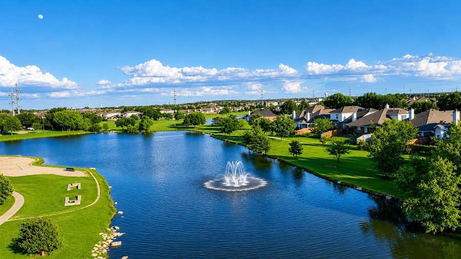 Property photo for 5412 Pecan Creek Circle, Fort Worth, TX