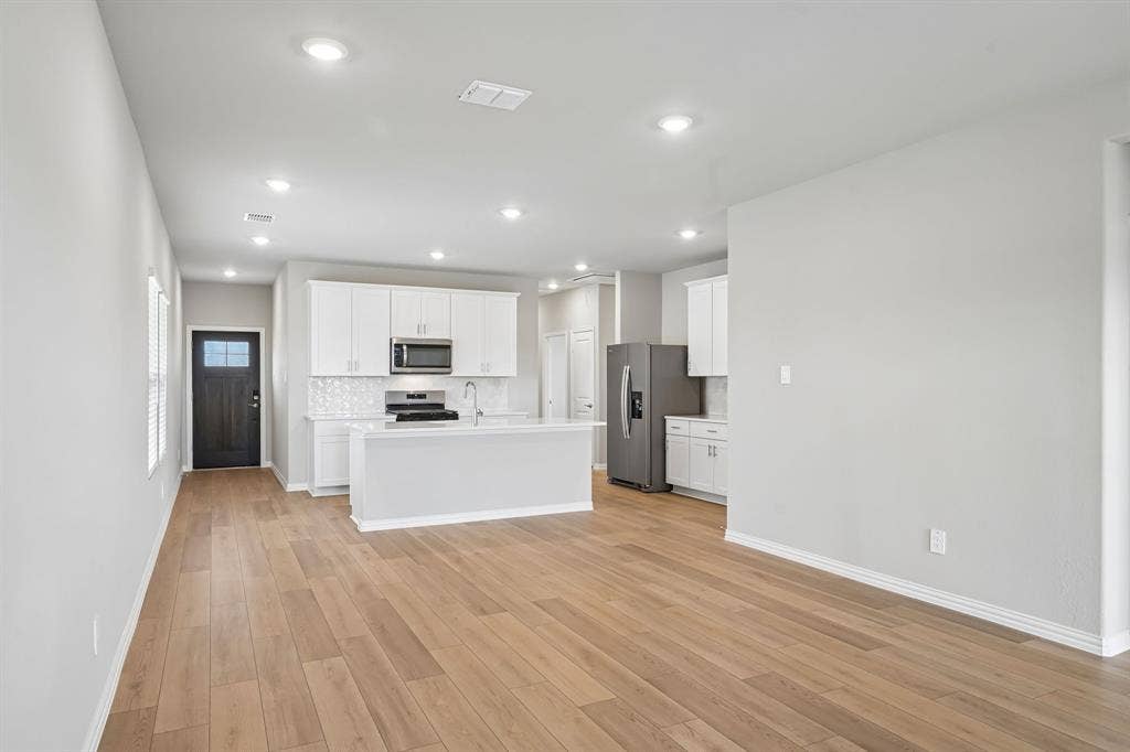 Photo is not of the actual home, but is an inspirational photo of builder’s model home and may depict options, furnishings, and/or decorator features that are not included.