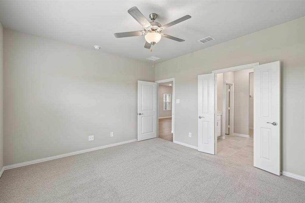 Photo is not of the actual home, but is an inspirational photo of builder’s model home and may depict options, furnishings, and/or decorator features that are not included.