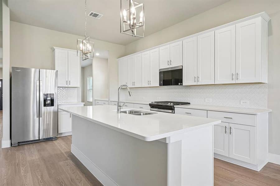 Property photo for 4012 Benbrook Drive, Farmersville, TX