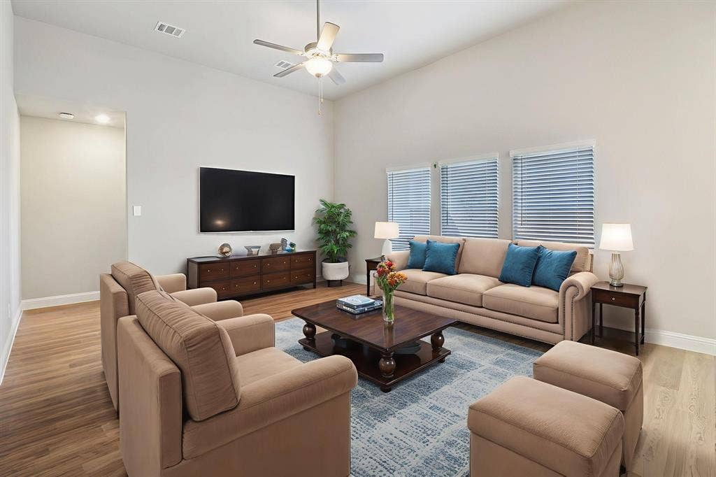 1311 Winters Way, Princeton, TX 75071 Photo is not of the actual home, but is an inspirational photo of builder’s model home and may depict options, furnishings, and/or decorator features that are not included.