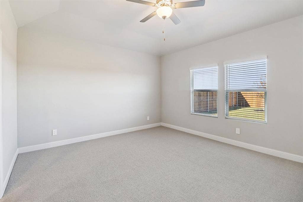 1311 Winters Way, Princeton, TX 75071 Photo is not of the actual home, but is an inspirational photo of builder’s model home and may depict options, furnishings, and/or decorator features that are not included.