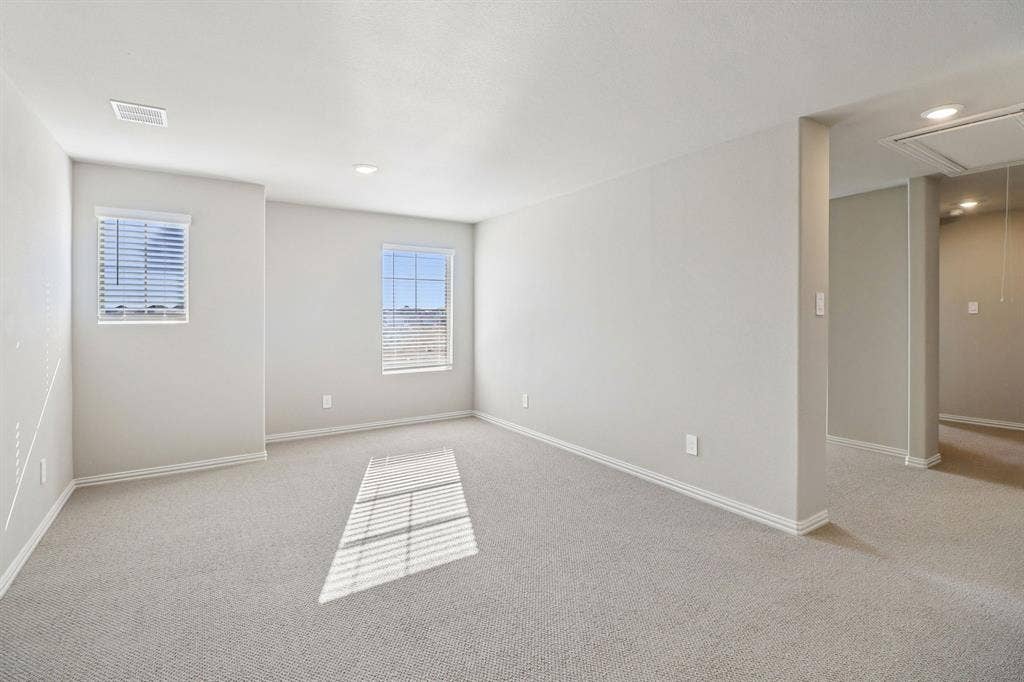 1311 Winters Way, Princeton, TX 75071 Photo is not of the actual home, but is an inspirational photo of builder’s model home and may depict options, furnishings, and/or decorator features that are not included.