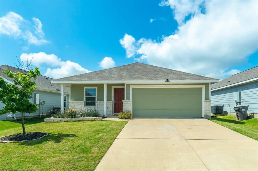 Property photo for 5440 Finbrooke Drive, Princeton, TX