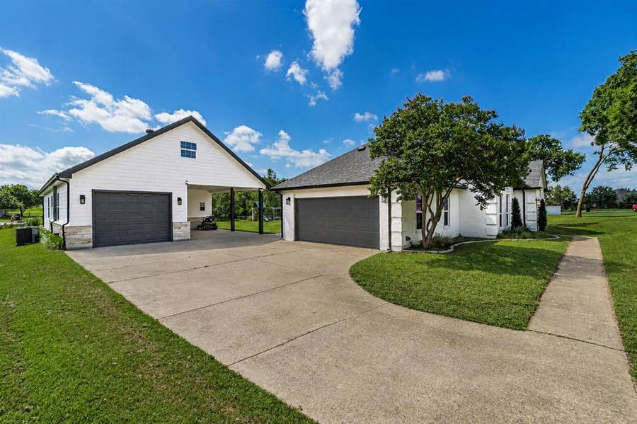 Property photo for 4038 Heritage Trail, Celina, TX