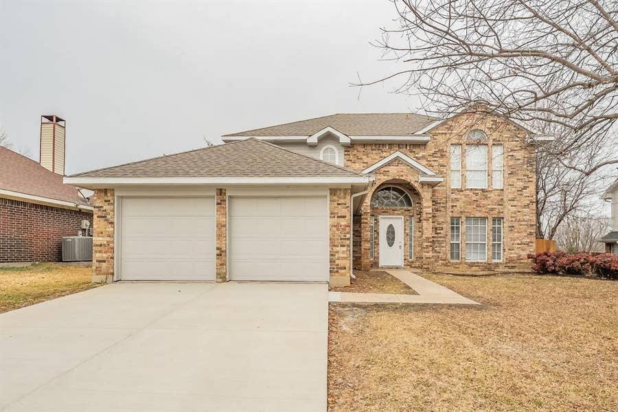 Property photo for 1411 Prentice Street, Arlington, TX