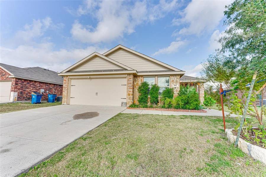Property photo for 517 Milo Way, Royse City, TX