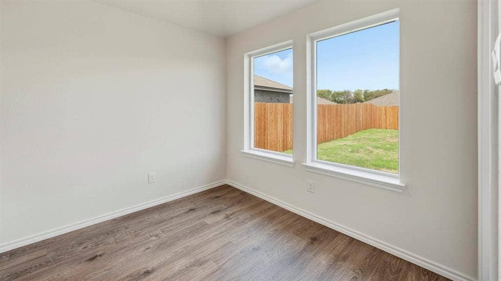 5032 Shumard Drive, Lindale, TX 75771 Empty room