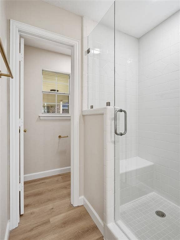 902 W Pioneer Circle, Argyle, TX 76226 separate stand up shower space