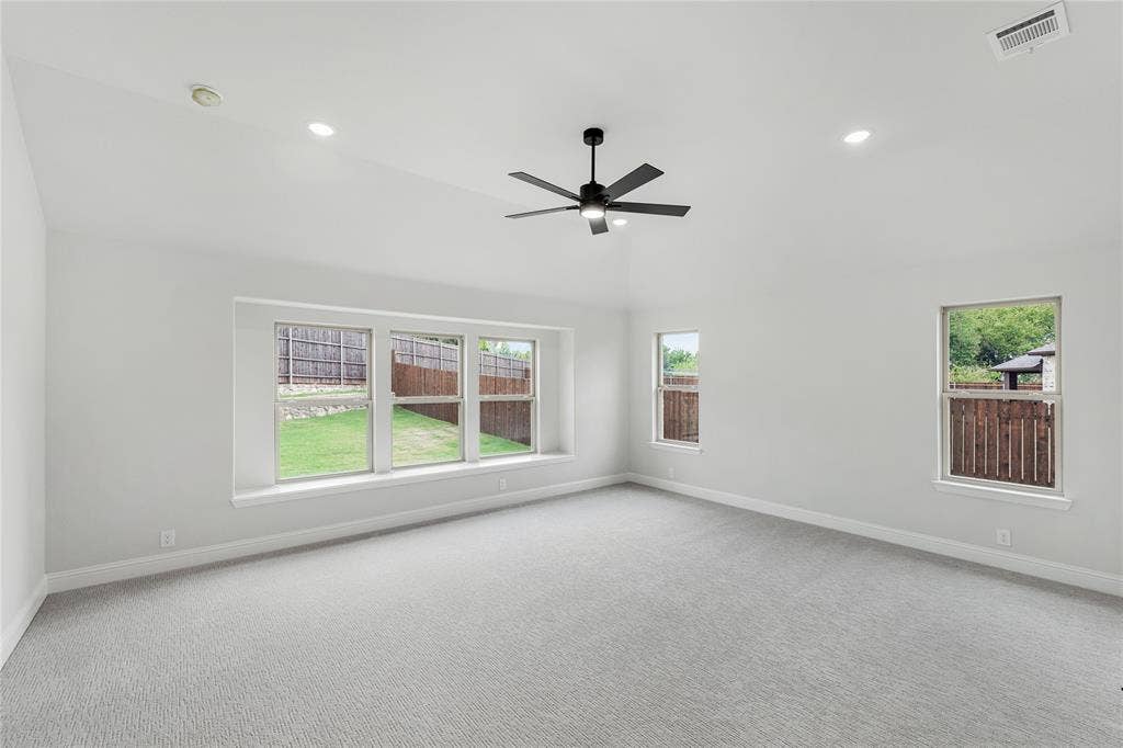 1044 Quincy Drive, Red Oak, TX 75154 1044 Quincy Drive, Red Oak, TX 75154