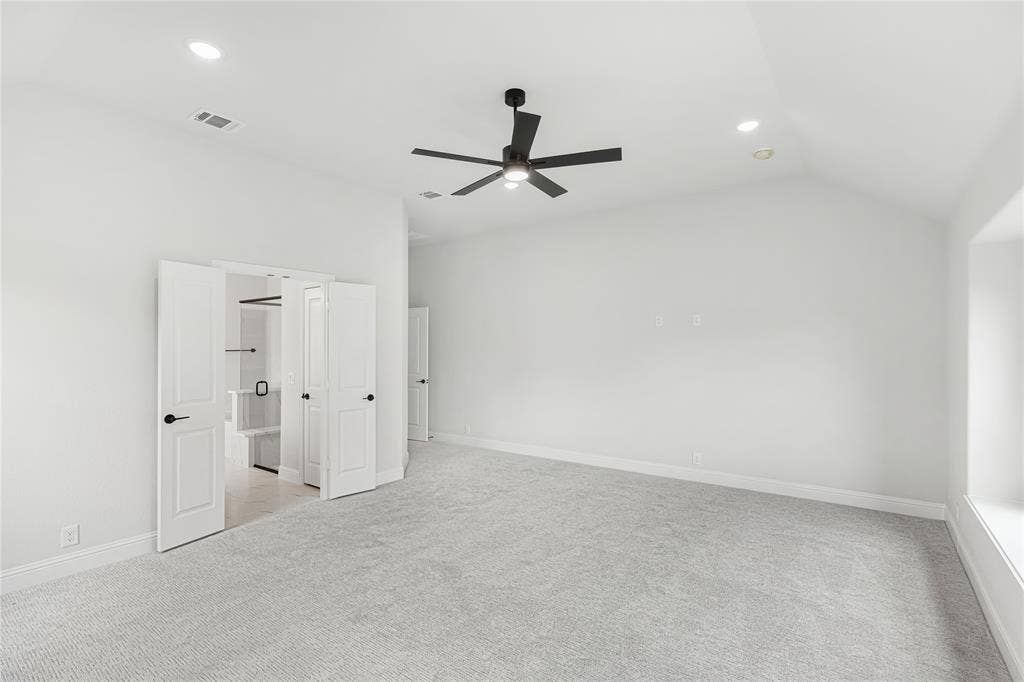 1044 Quincy Drive, Red Oak, TX 75154 1044 Quincy Drive, Red Oak, TX 75154