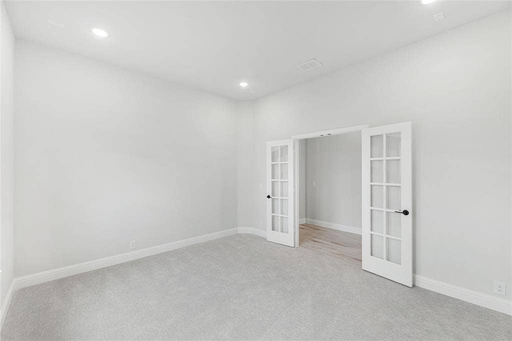1044 Quincy Drive, Red Oak, TX 75154 1044 Quincy Drive, Red Oak, TX 75154