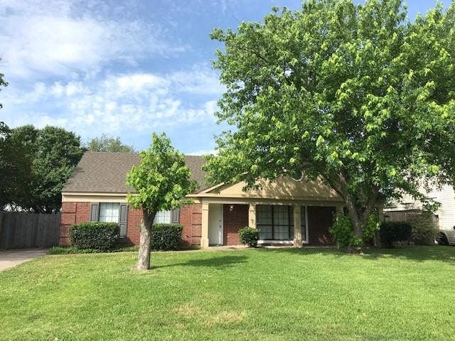 Property photo for 3424 Cambridge Drive, Mesquite, TX