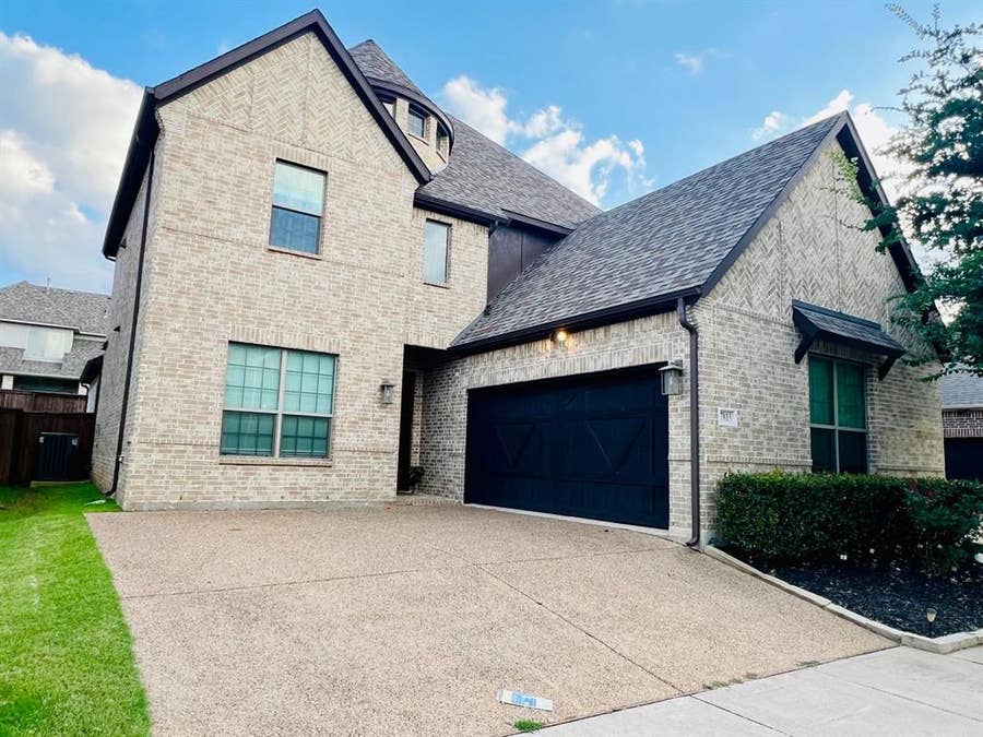 Property photo for 7813 Heritage Palms Trail, McKinney, TX
