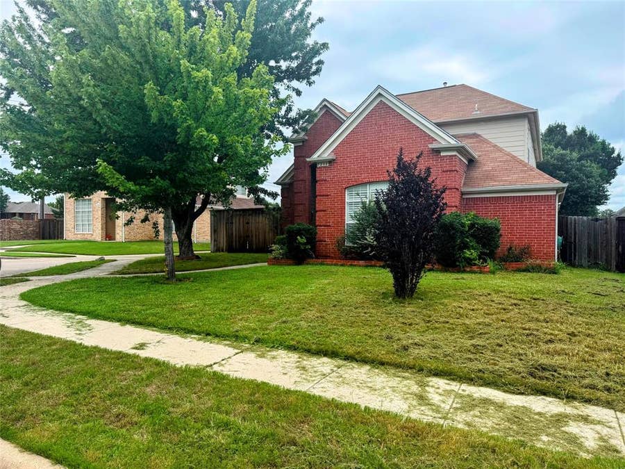 Property photo for 7208 Chateau Drive, Frisco, TX