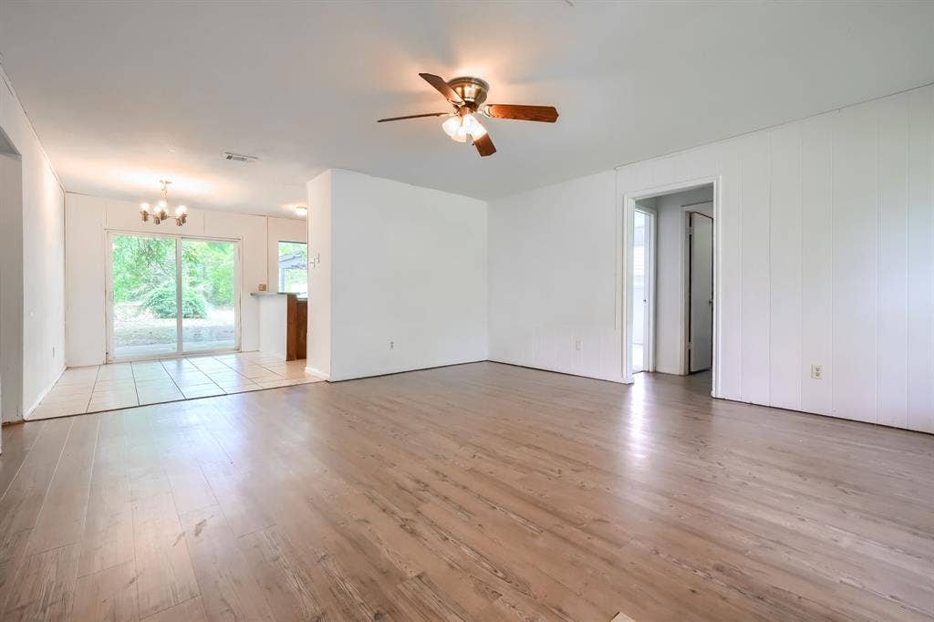 9661 Limestone Drive, Dallas, TX 75217