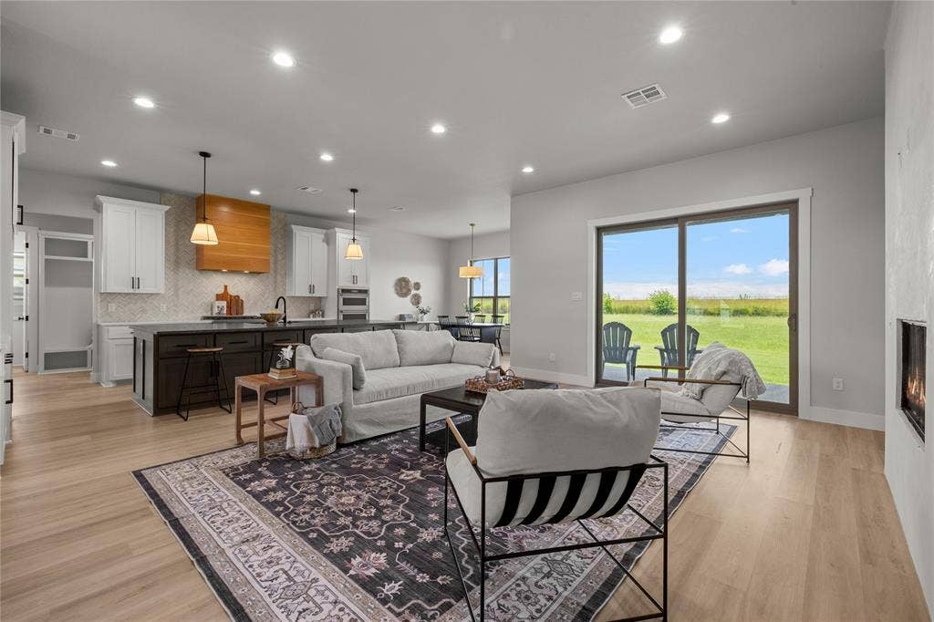 8152 Evenfall Lane, Temple, TX 76501 8152 Evenfall Lane, Temple, TX 76501