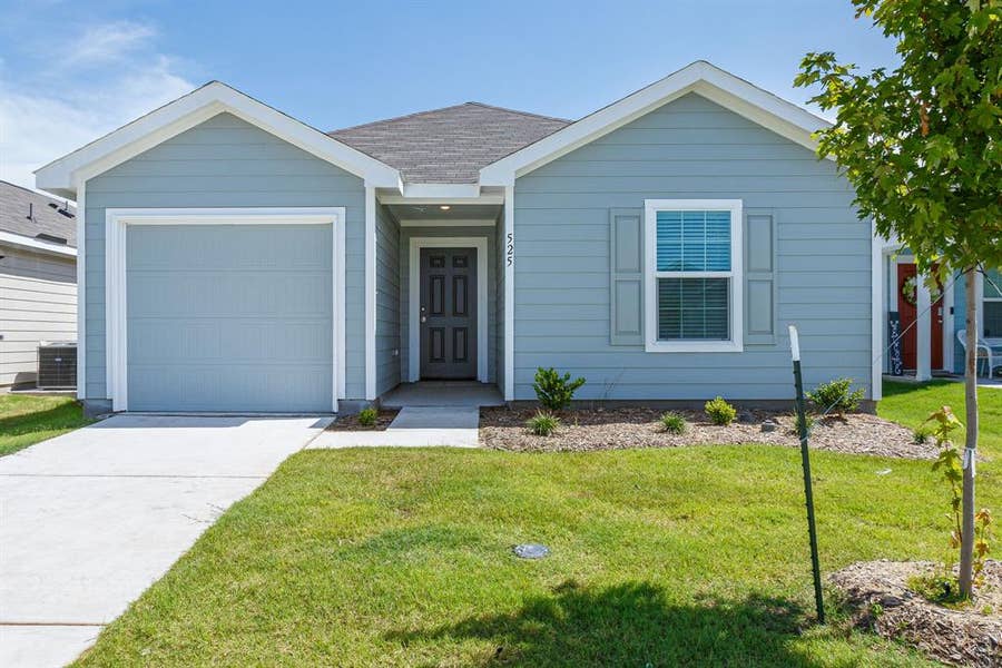 Property photo for 525 Dashwood Drive, Princeton, TX