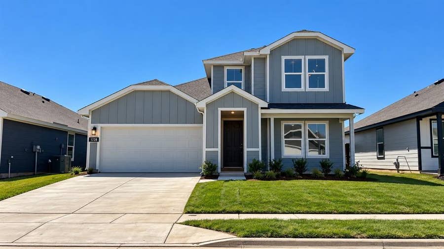Property photo for 1728 LEEVON Lane, Fort Worth, TX