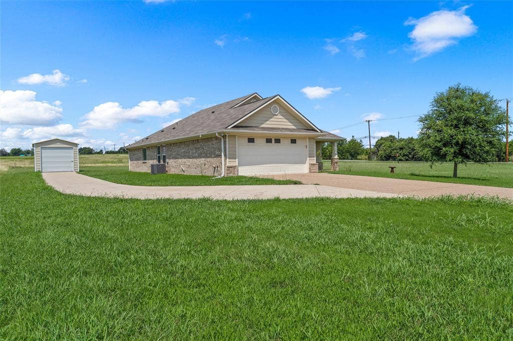 637 Hoffmeyer Lane, Robinson, TX 76706 637 Hoffmeyer Lane, Robinson, TX 76706