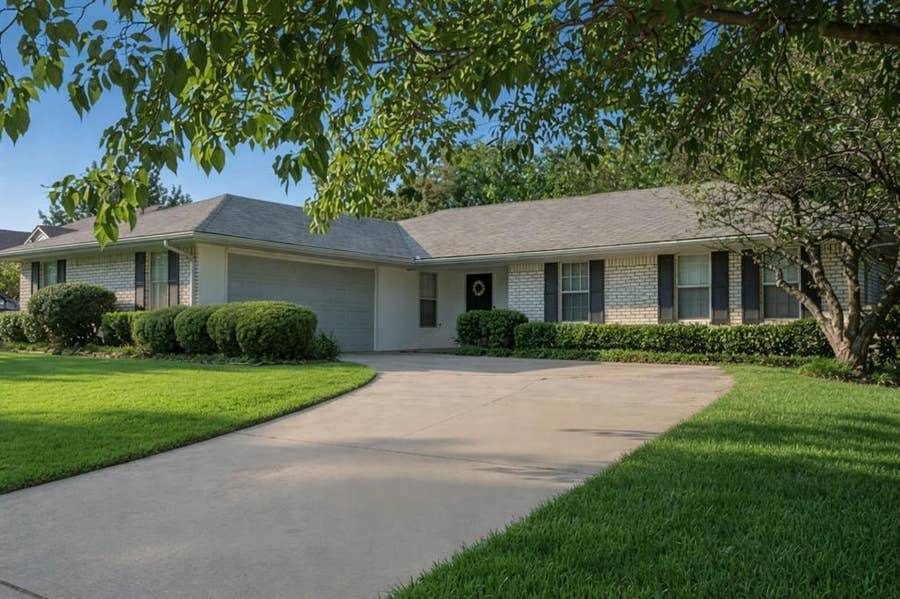 Property photo for 8248 Bobwhite Drive, Frisco, TX