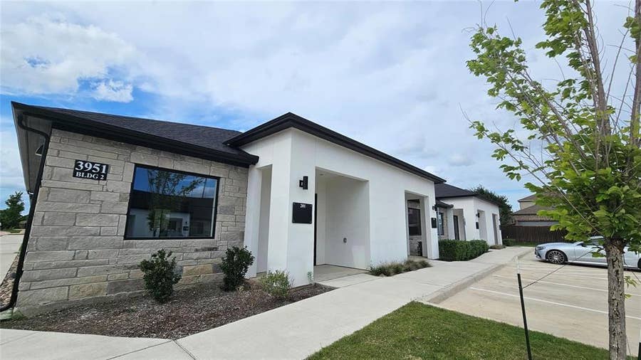 Property photo for 3951 Alma Road, #202, McKinney, TX