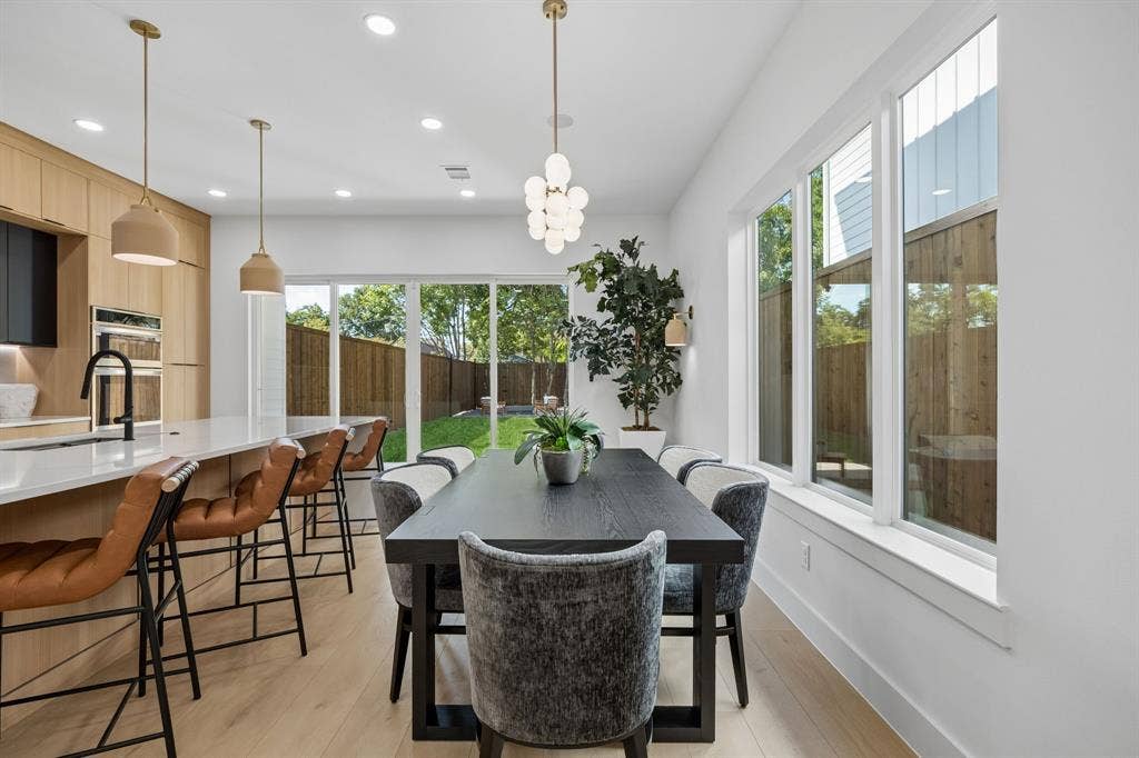 5617 Santa Fe Avenue, Dallas, TX 75214 5617 Santa Fe Avenue, Dallas, TX 75214