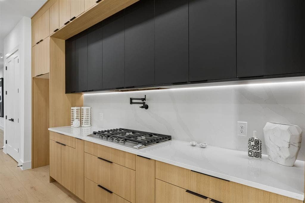 5617 Santa Fe Avenue, Dallas, TX 75214 5617 Santa Fe Avenue, Dallas, TX 75214