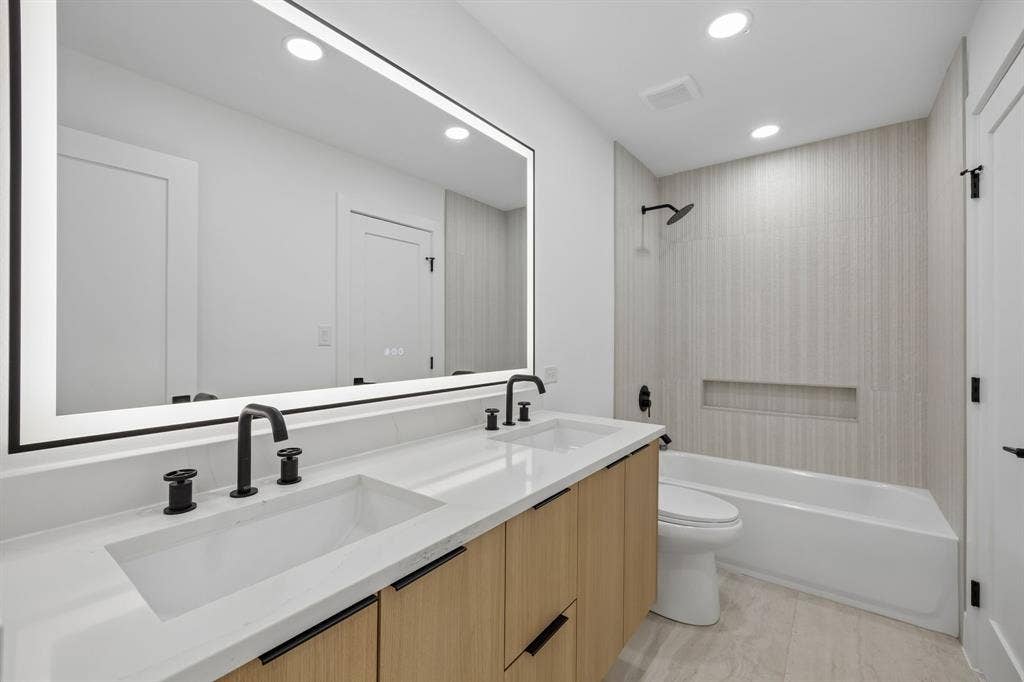 5617 Santa Fe Avenue, Dallas, TX 75214 5617 Santa Fe Avenue, Dallas, TX 75214