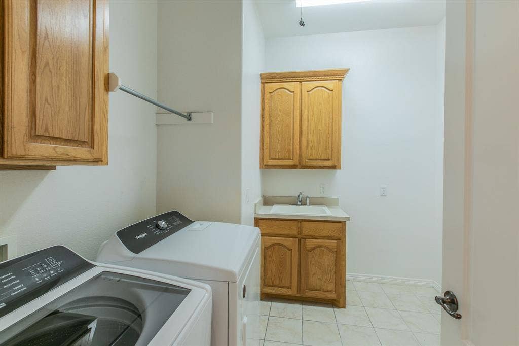 309 La Reata Court, Cedar Hill, TX 75104 309 La Reata Court, Cedar Hill, TX 75104