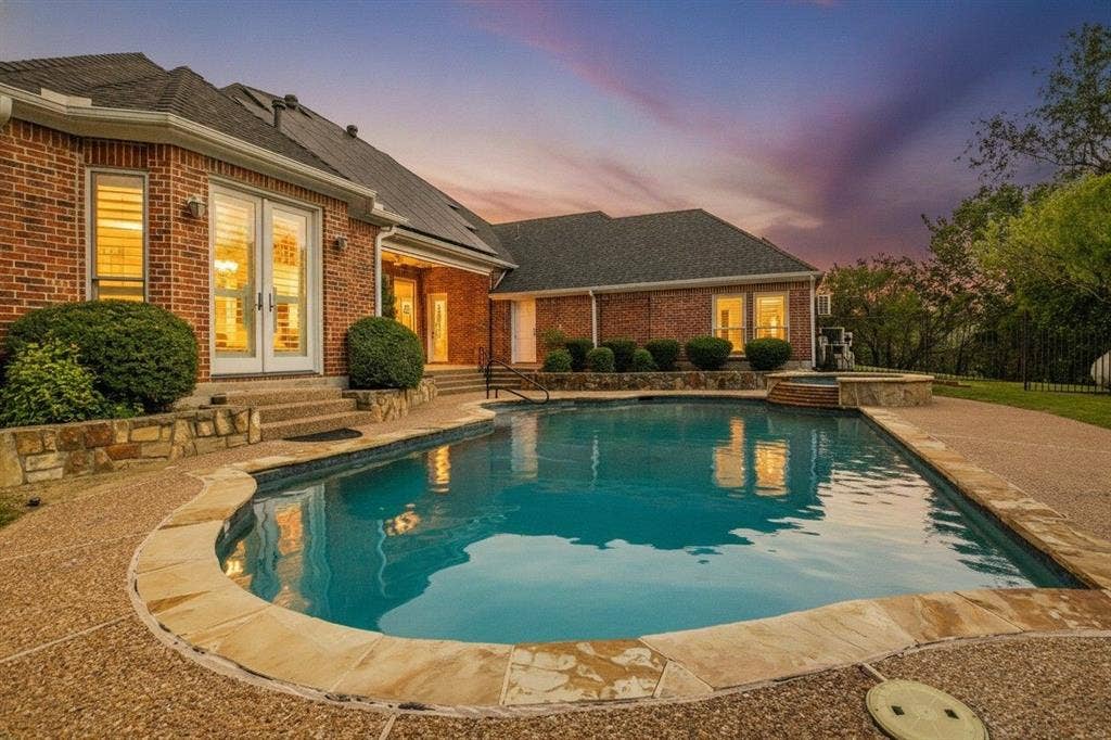 309 La Reata Court, Cedar Hill, TX 75104 309 La Reata Court, Cedar Hill, TX 75104