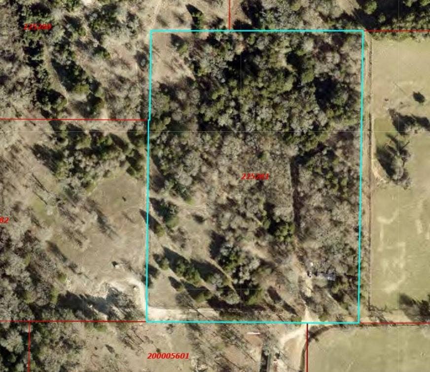 14598 County Road 1122, Athens, TX 75751 Aerial Plat Map. Displaying the property's boundaries and surrounding parcels