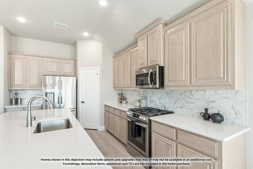 812 Mallard Drive, Aledo, TX 76008 812 Mallard Drive, Aledo, TX 76008