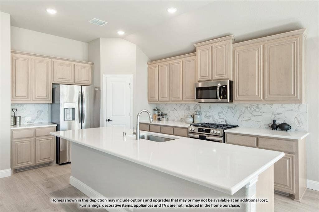 812 Mallard Drive, Aledo, TX 76008 812 Mallard Drive, Aledo, TX 76008