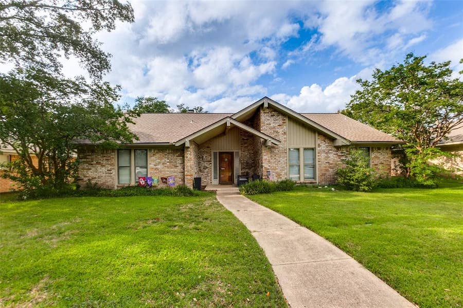 Property photo for 1203 Grinnell Drive, Richardson, TX