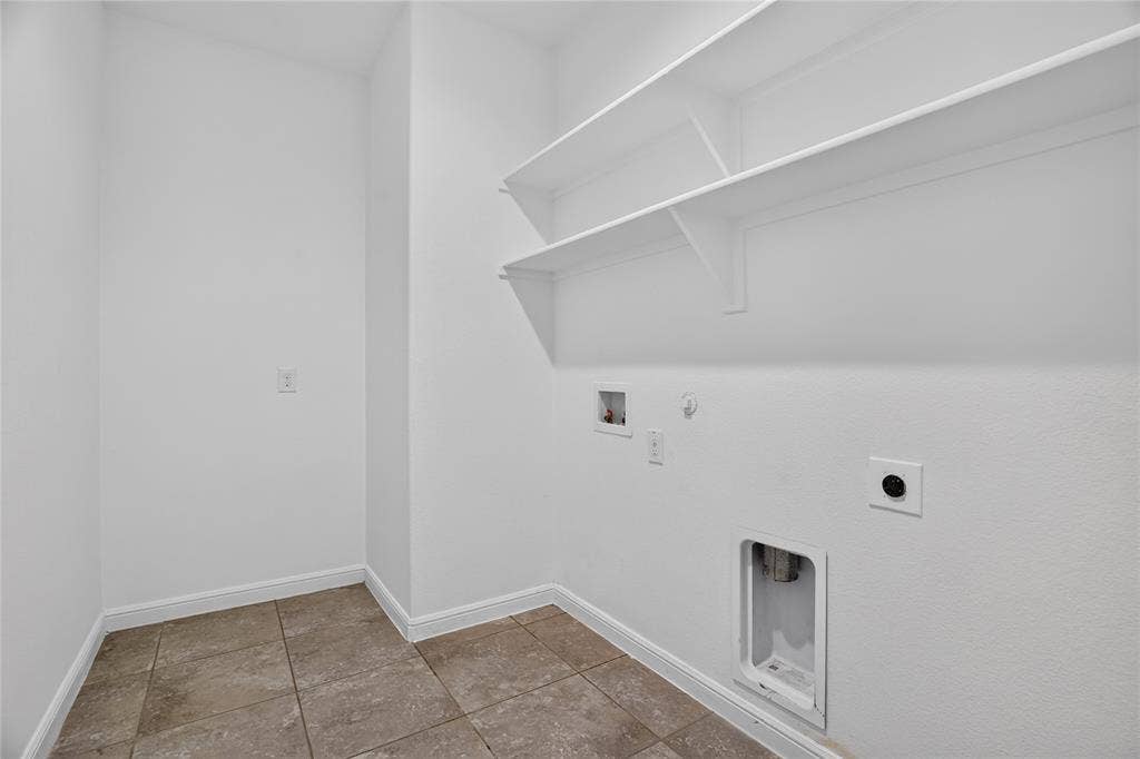 2529 Lavender Lane, Glenn Heights, TX 75154