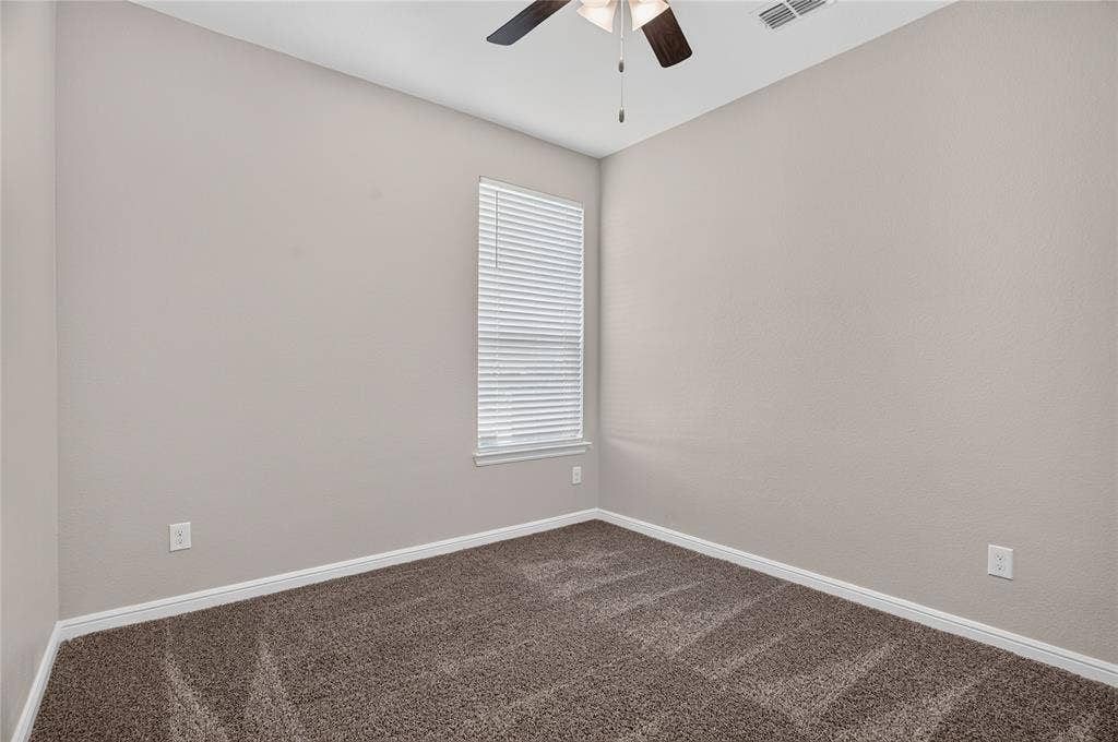 2529 Lavender Lane, Glenn Heights, TX 75154