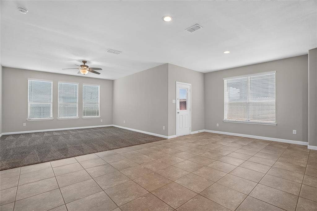 2529 Lavender Lane, Glenn Heights, TX 75154
