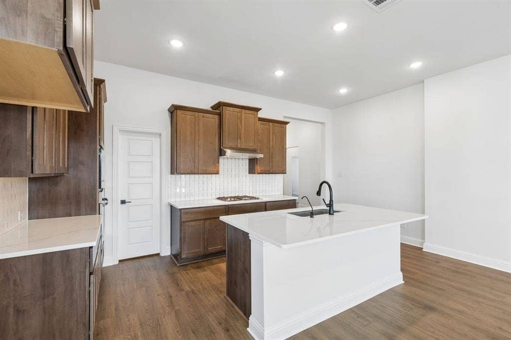 3808 Summerfield Drive, Crandall, TX 75114 11-3808Summerfield_011