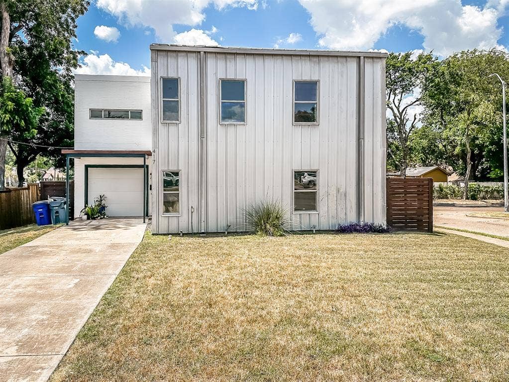 417 S Beacon Street, Dallas, TX 75223