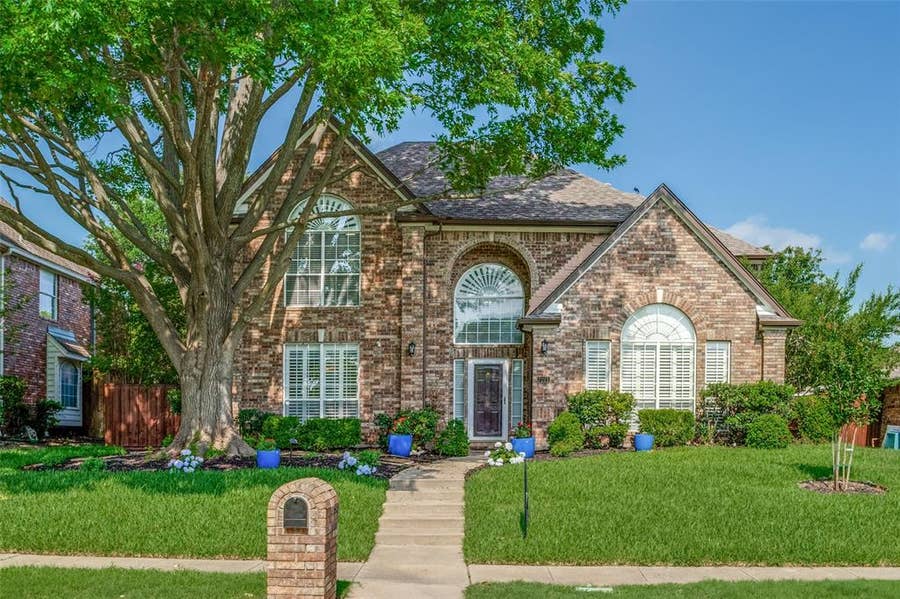 Property photo for 7221 Swallow Branch Lane, Plano, TX