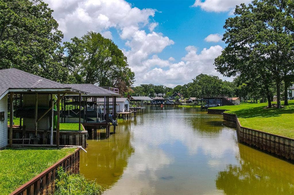 49 Sunset Boulevard, Star Harbor, TX 75148 49 Sunset Boulevard, Star Harbor, TX 75148