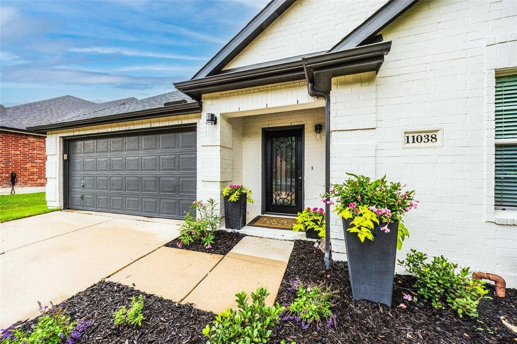 11038 Mansfield Drive, Frisco, TX 75035 11038 Mansfield Drive, Frisco, TX 75035
