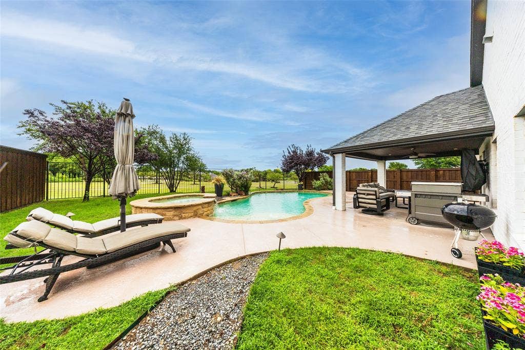 11038 Mansfield Drive, Frisco, TX 75035 11038 Mansfield Drive, Frisco, TX 75035