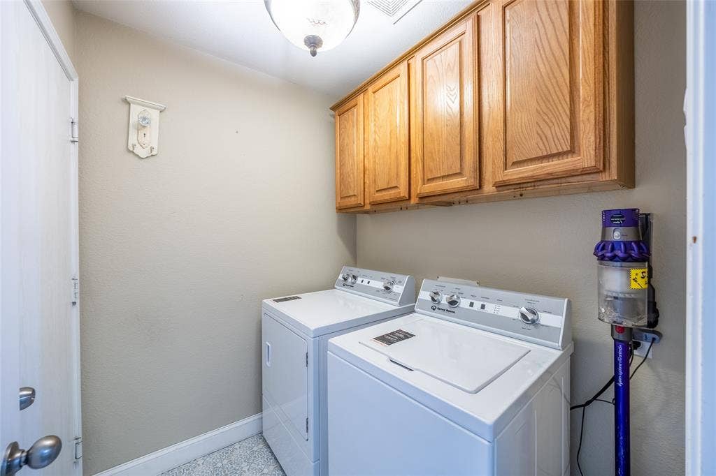 11038 Mansfield Drive, Frisco, TX 75035 11038 Mansfield Drive, Frisco, TX 75035